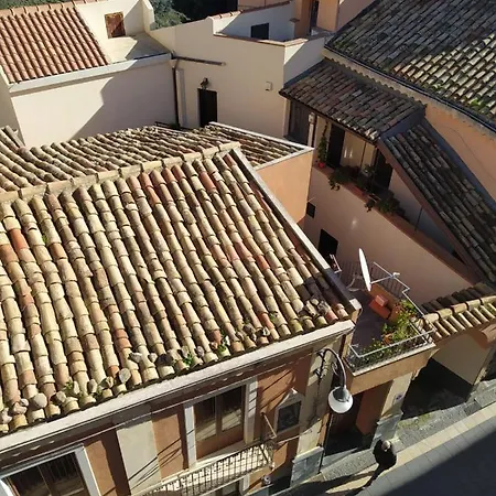 Nyaraló La Sartoria Centuripe