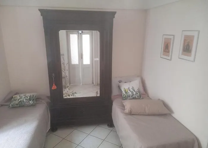 La Sartoria *