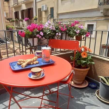 بيت للعطل La Sartoria Centuripe